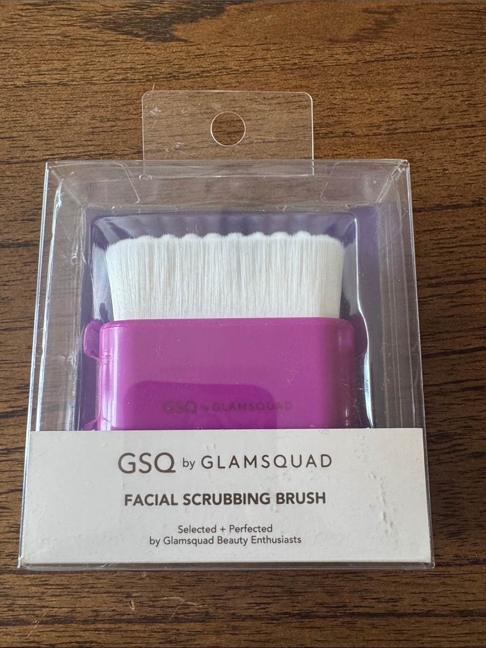 GSQ by Glamsquad Pink Facial Scrubbing Brush
